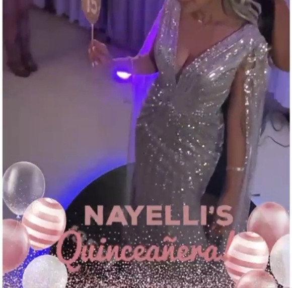 Chicas Elegant Silver Evening Gown - Picture 10 of 12